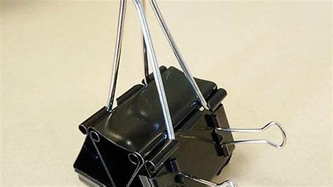 DIY - Binder Clip Cell Phone Stand (with room for USB!) • /r/DIY ...