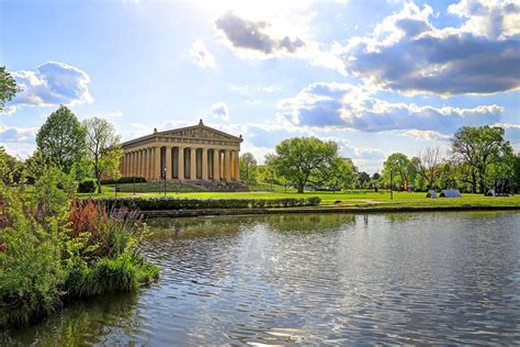 The Parthenon at Centennial Park in Nashville - View Authentic Replicas and Significant Art - Go ...