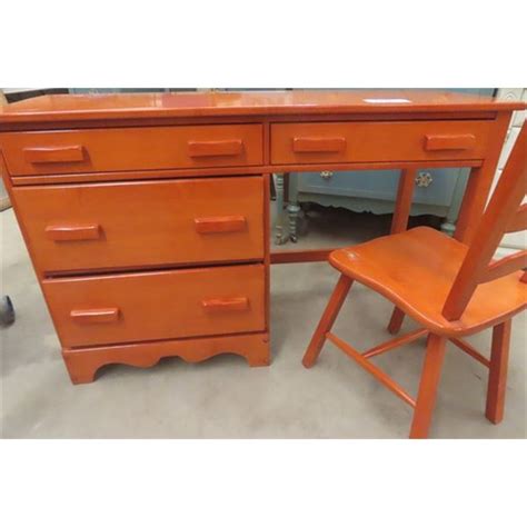 Nice Solid Wooden Student Desk + Chair 18" x 31" x 50" - McSherry ...