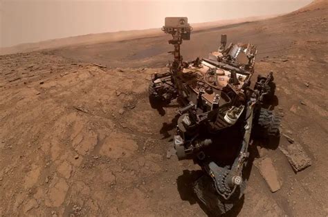 “Mars Chemist” – NASA’s Curiosity Mars Rover Shows Off in New Selfie