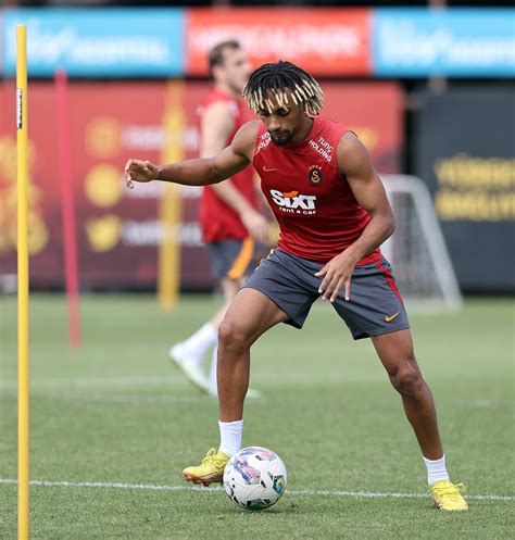 Galatasaray EN on Twitter: "Photos from today's training session 📸 # ...