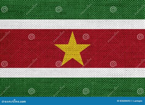 Vlag Van Suriname Op Oud Linnen Stock Afbeelding - Image of achtergrond ...