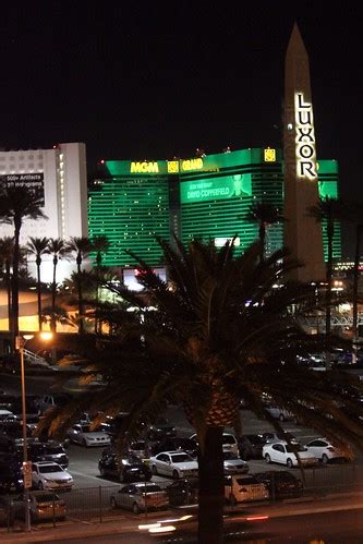 Tropicana ~ MGM Grand ~ Luxor | Las Vegas, Nevada | Thank You (20,5 millions+) views | Flickr