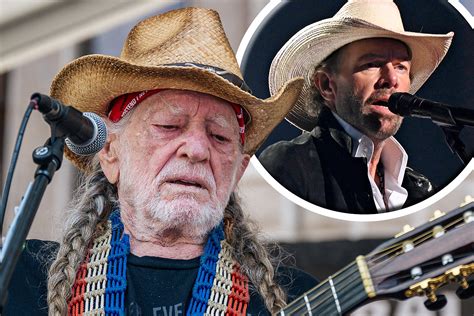 LISTEN: Willie Nelson Sings Toby Keith’s Don’t Let the Old Man In ...