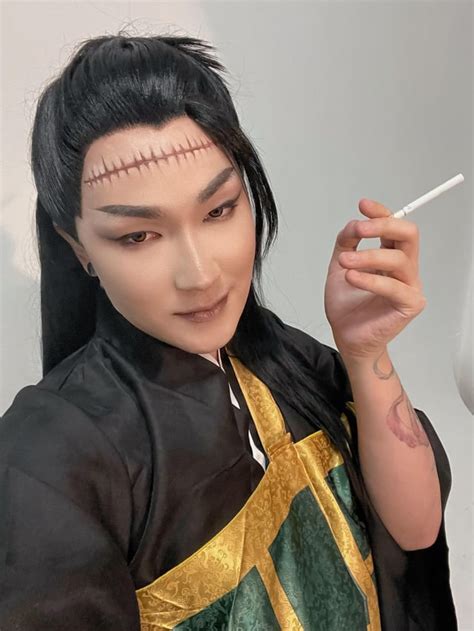 My Suguru Geto cosplay, tried to make the scar look realistic : r/JuJutsuKaisen