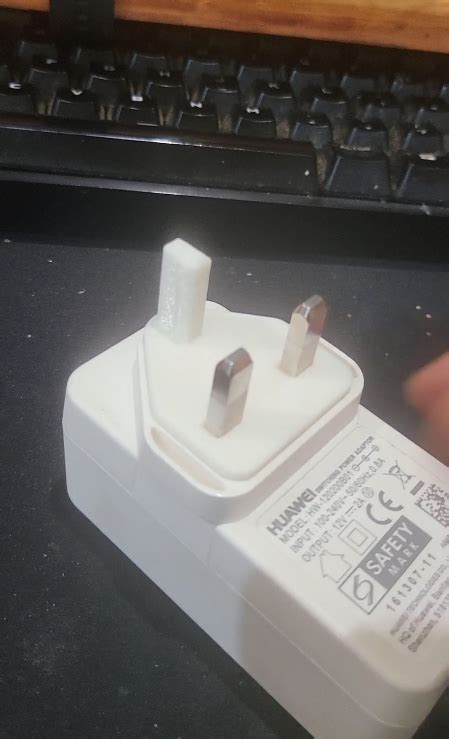 Broken plug fix by Bader | Download free STL model | Printables.com