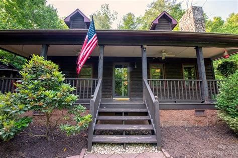 Lenoir, NC Real Estate - Lenoir Homes for Sale | realtor.com®