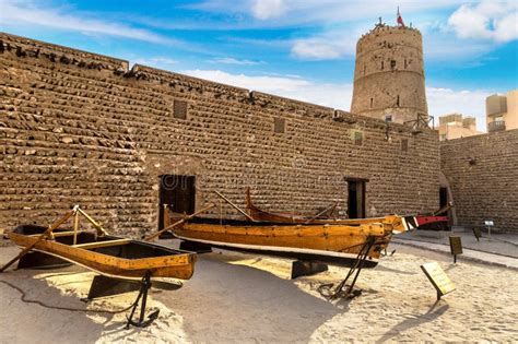 Al Fahidi Fort in Dubai Museum Stock Photo - Image of ship, landmark ...