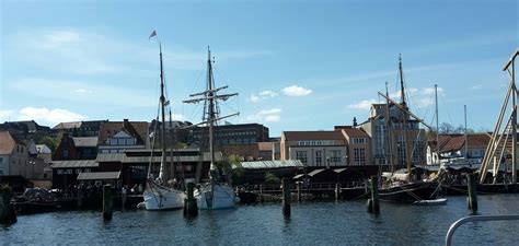 Flensburger Hafen | New york skyline, Skyline, Travel