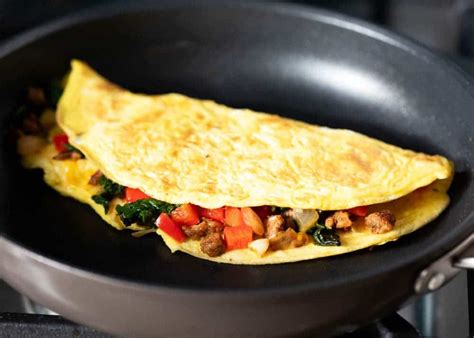 How to Make the Perfect Omelette - I Heart Naptime