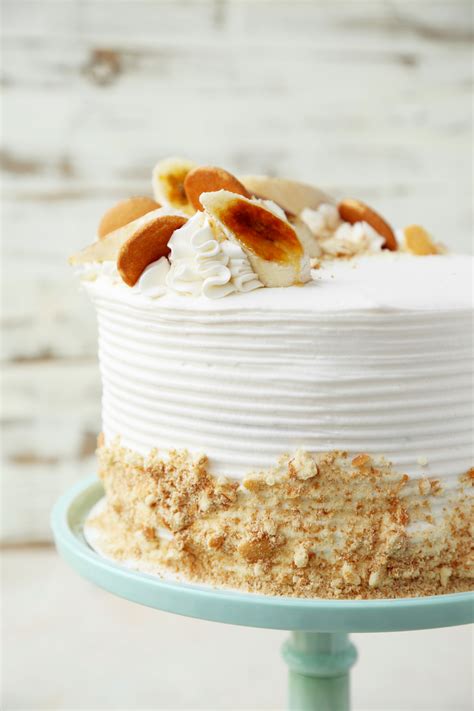 Banana Pudding Cake - The Candid Appetite