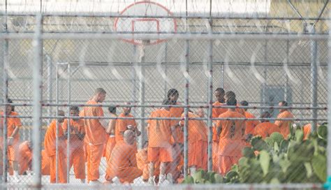 Arizona inmates now have masks, prison officials say