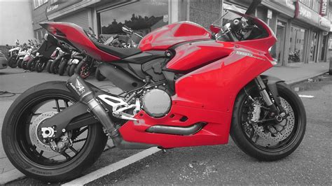 DUCATI PANIGALE 959 AUSTIN RACING EXHAUST - YouTube