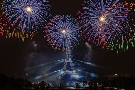 Bastille Day Fireworks : pics