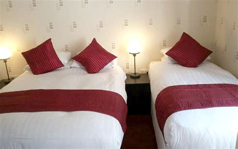 Garth Hotel, London | Book on TravelStay.com