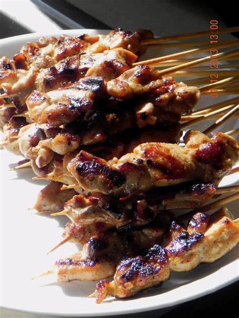 beyond foods: SATE AYAM AKA CHICKEN SATAY