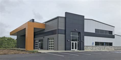 Metal Building Design for Coleman Equipment Dealership