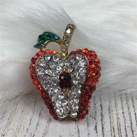 Vintage | Jewelry | Vintage Crystal Apple Brooch | Poshmark