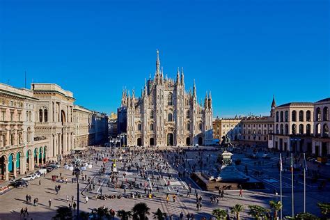 Milan Piazza Del Duomo, Duomo Di Milano, Italy by Comezora | Italy photograph, Duomo, Aerial view