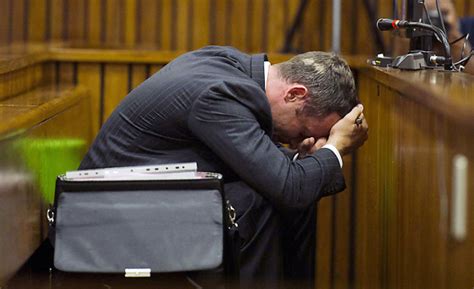 Oscar Pistorius murder trial: Police colonel recounts 'trail of blood' - Sports Illustrated