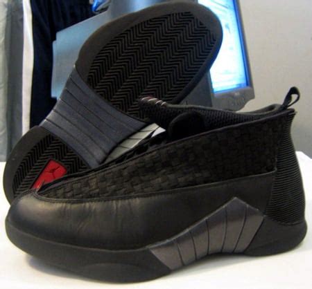 Air Jordan Retro 15 Black/Red First Look | SneakerFiles