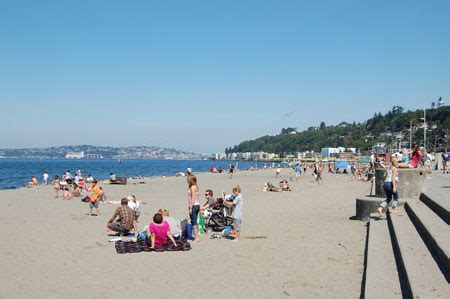 Alki Beach - Seattle Travel