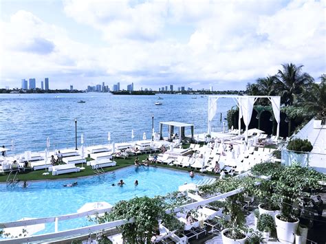 Miami-Mondrian-Hotel-Pool-View - Rollin Joint