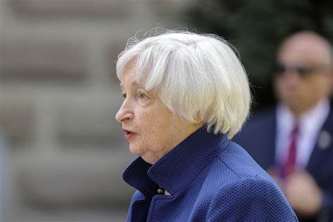 Janet Yellen Denies Calling for Biden's Rescue Package to be Scaled Back - Bloomberg