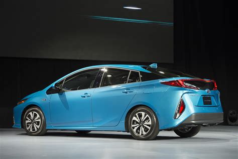 Toyota Prius Prime Plug-In - Perhaps The Most Premium Prius Of Them All ...