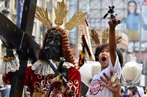 Photo gallery: Image of suffering Jesus inspires piety among Filipinos - LiCAS.news | Light for ...