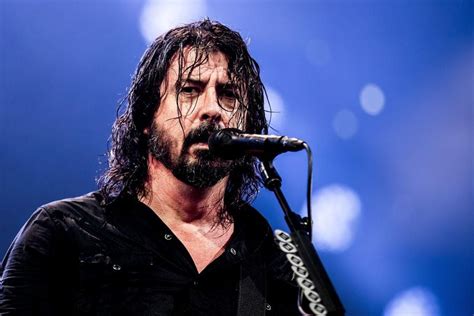 Dave Grohl remembers his first heartbreak