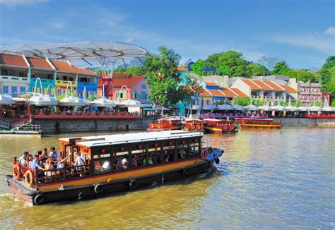 River Cruise in Singapore | TheList.Travel