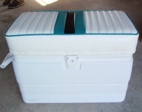 54 Qt Marine Igloo Cushion | BB Upholstery