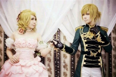 Kagamine Rin & Len Cosplay | Vocaloid Amino