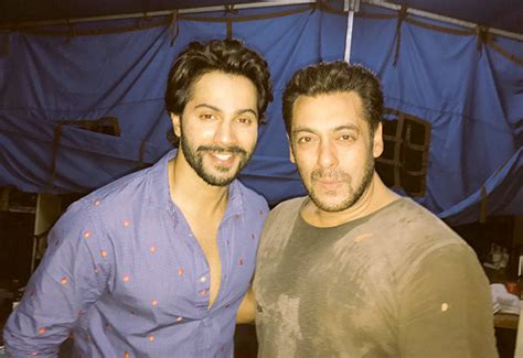 Judwaa 2 Varun Dhawan meets Judwaa 1 Salman Khan; sends kisses on the ...