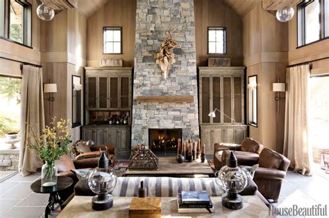 A Northern California Mountain Getaway | Modern rustic living room, Rustic mountain home ...