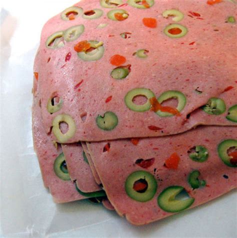 31 Of The Weirdest Foods You Can Eat In America | Others