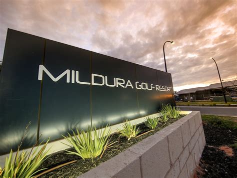 Mildura Golf Resort, Attraction, The Murray, Victoria, Australia