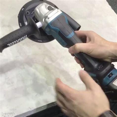 Makita 18v variable speed angle grinder - Tool Craze