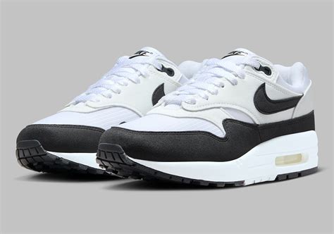 Nike Air Max 1 WMNS White Black Panda DZ2628-102 | SneakerNews.com