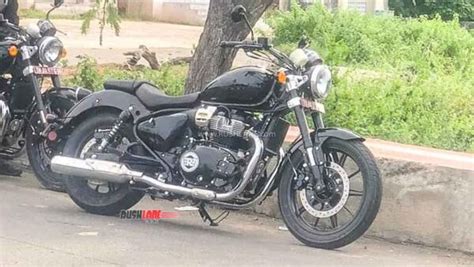 2021 Royal Enfield Classic 650 cc Twin Spied With New Gen 350 - Gets Alloys