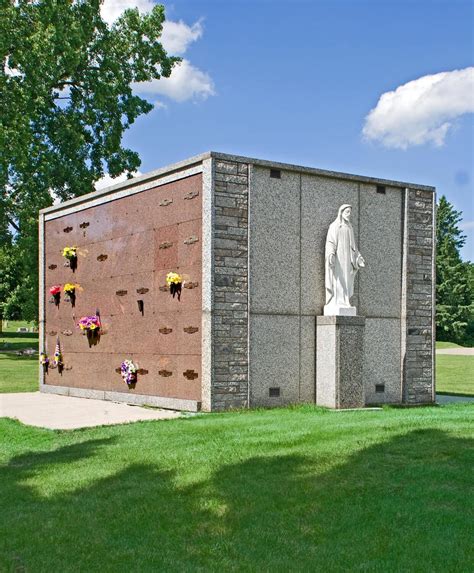 Mausoleum | Hillcrest Memorial Park | Jackson MI funeral home and cremation