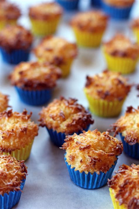 Filipino Style Coconut Macaroons - Ang Sarap