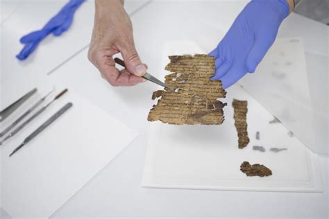 Dead Sea Scrolls fragments contain writing invisible to naked eye