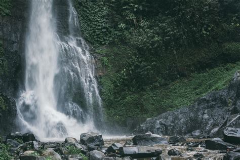 Southeast Asia Landmarks — She Explores: Women in the outdoors.