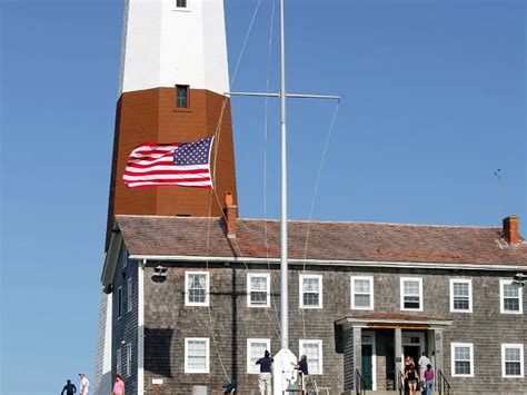 Montauk Point Lighthouse (Montauk) - Visitor Information & Reviews