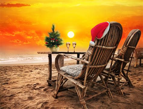 Happy New Year Christmas beach sand sea C Новым Годом пляж песок море закат HD обои для ноутбука