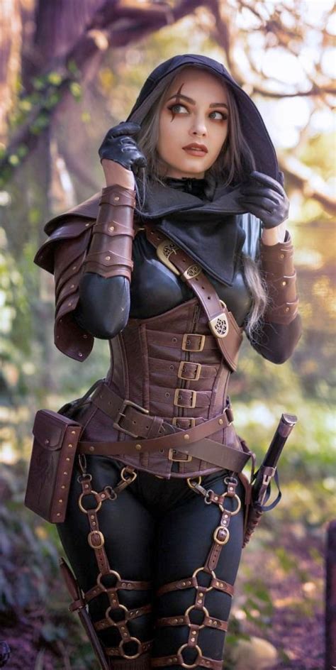 Pin by Bjørn Halfhand on Cosplay | Cosplay woman, Fantasy cosplay ...