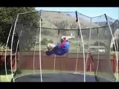 Beginner Trampoline Tricks - YouTube