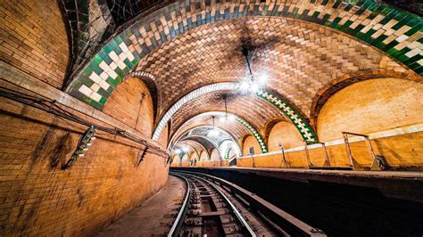 NYC's ABANDONED CITY HALL TRAIN STATION! - YouTube